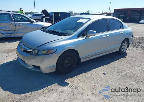 2010 Honda Civic Lx из США, поврежденный, VIN 2HGFA1F57AH513681